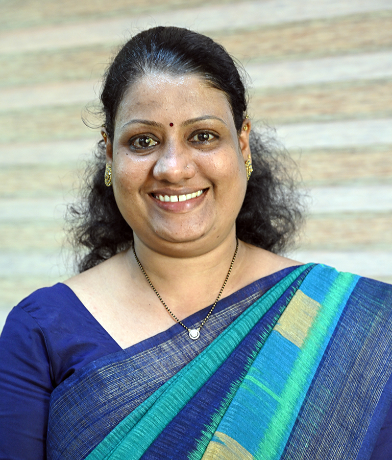 Ms Maneesha